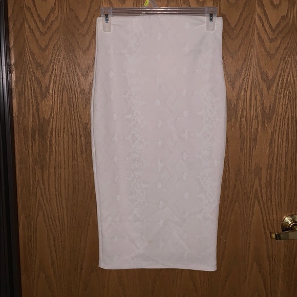 XOXO Dresses & Skirts - Pencil skirt